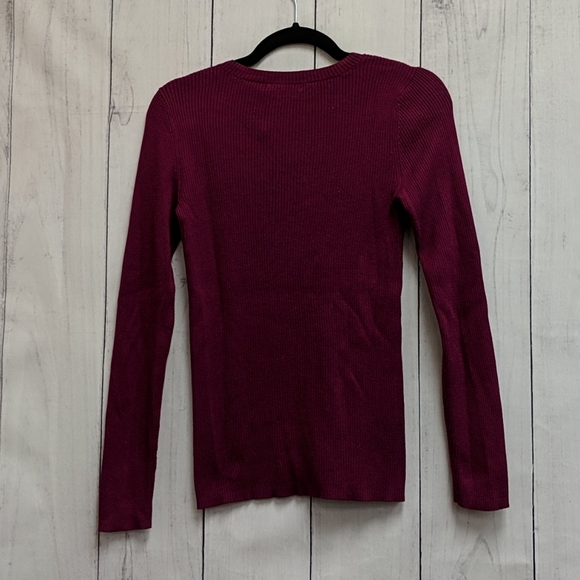 DKNY Jeans Raspberry Sweater - Picture 2 of 6